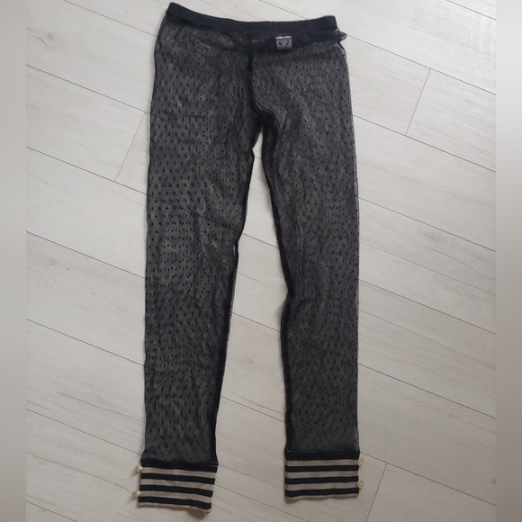 Mustard Pie EUC Holiday Top, Skirt, Triple Ruffle Leggings, dot Mesh Leggings - Picture 13 of 15